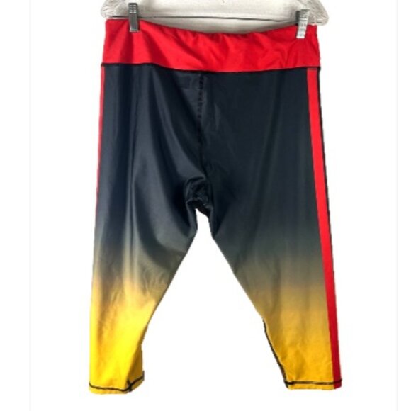 Run Disney Mickey Mouse Pants Leggings cropped large womans marathon stretch - Picture 2 of 8